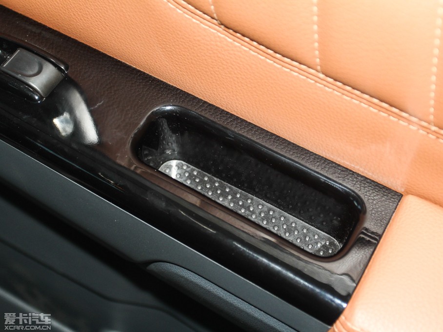 2013LE5 Wް 2.8T 򌾫Ӣʹp