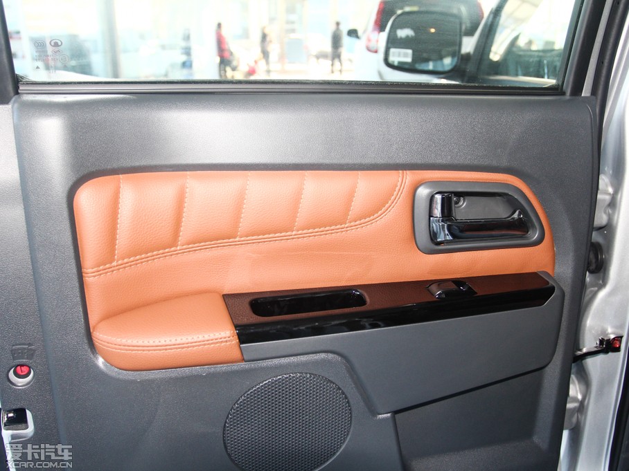 2013LE5 Wް 2.8T 򌾫Ӣʹp