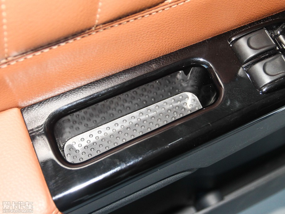 2013LE5 Wް 2.8T 򌾫Ӣʹp