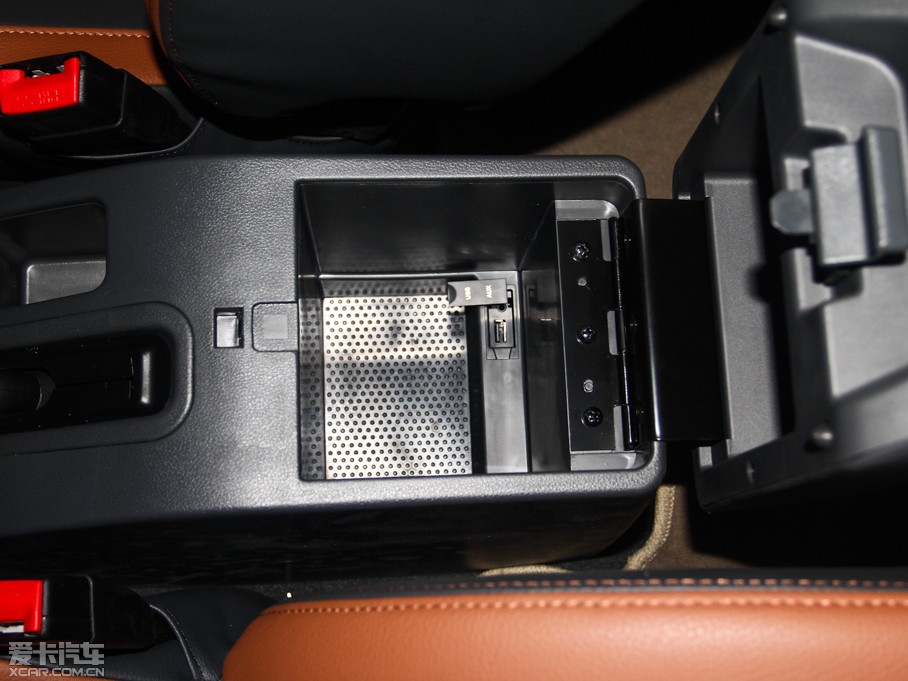 2013LE5 Wް 2.8T 򌾫Ӣʹp