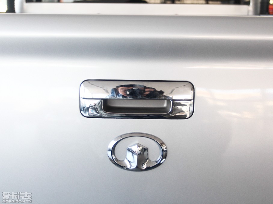 2013L(fng)E5 Wް 2.8T (q)Ӣʹp