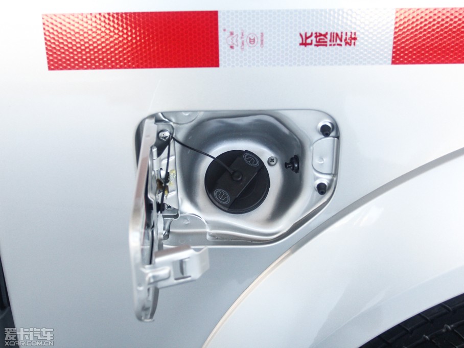 2013LE5 Wް 2.8T 򌾫Ӣʹp