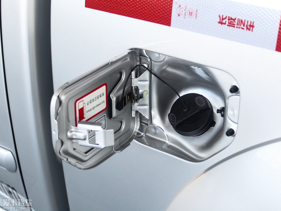 2013LE5 Wް 2.8T 򌾫Ӣʹp