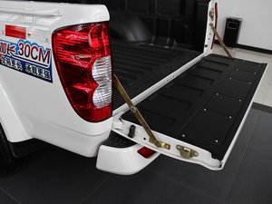 2013Wް 2.4L 򌾫Ӣʹp ^