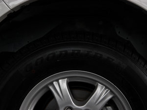 2013Wް 2.4L 򌾫Ӣʹp ^