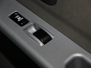 2013Wް 2.4L 򌾫Ӣʹp g