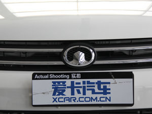 2013Wް 2.0T 򌾫Ӣʹp ^