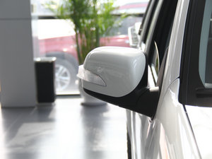 2013Wް 2.0T 򌾫Ӣʹp ^