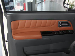 2013Wް 2.0T (q)Ӣʹp g