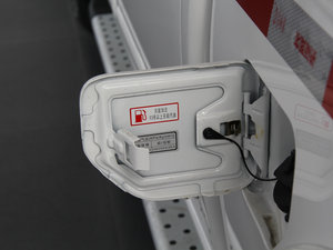 2013Wް 2.0T 򌾫Ӣʹp ^