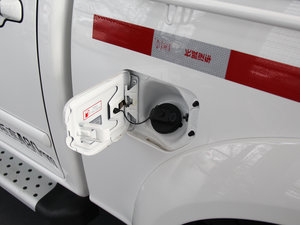 2013Wް 2.0T 򌾫Ӣʹp ^