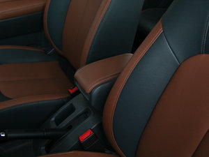 2013Wް 2.0T 򌾫Ӣʹp g