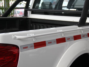 2013Wް 2.0T 򌾫Ӣʹp ^