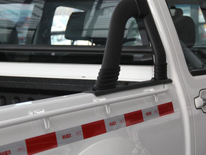 2013Wް 2.0T 򌾫Ӣʹp ^