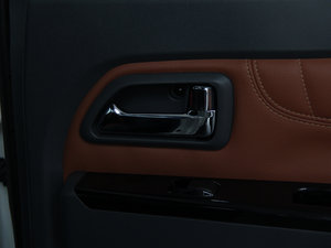 2013Wް 2.0T 򌾫Ӣʹp g