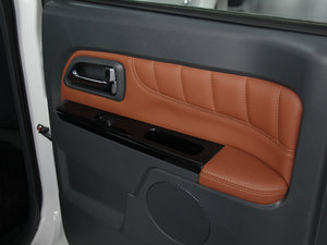 2013Wް 2.0T 򌾫Ӣʹp g