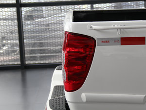 2013Wް 2.0T (q)Ӣʹp (x)(ji)^