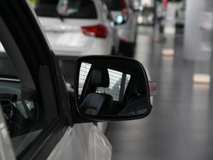 2013Wް 2.0T (q)Ӣʹp (x)(ji)^