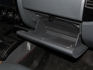 2013Wް 2.0T 򌾫Ӣʹp 