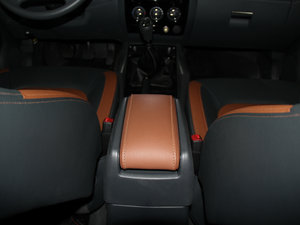 2013Wް 2.0T 򌾫Ӣʹp g