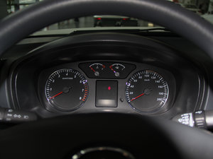 2013Wް 2.0T (q)Ӣʹp x