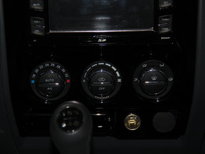 2013Wް 2.0T 򌾫Ӣʹp п؅^