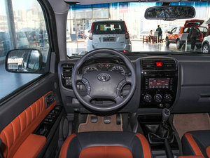 2013Wް 2.8T 򌾫Ӣʹp g