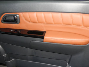 2013Wް 2.8T 򌾫Ӣʹp g