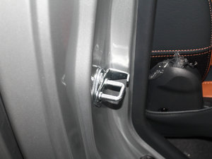 2013Wް 2.8T 򌾫Ӣʹp g