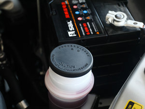 2013Wް 2.8T 򌾫Ӣʹp 