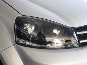 2013Wް 2.8T 򌾫Ӣʹp ^