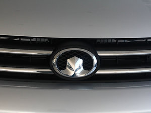 2013Wް 2.8T 򌾫Ӣʹp ^