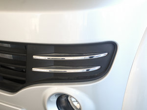 2013Wް 2.8T 򌾫Ӣʹp ^