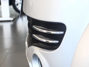 2013Wް 2.8T 򌾫Ӣʹp ^