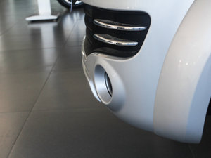 2013Wް 2.8T 򌾫Ӣʹp ^