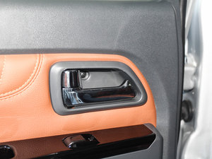 2013Wް 2.8T 򌾫Ӣʹp g