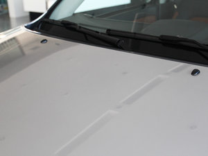 2013Wް 2.8T 򌾫Ӣʹp ^