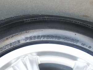 2013Wް 2.8T 򌾫Ӣʹp ^