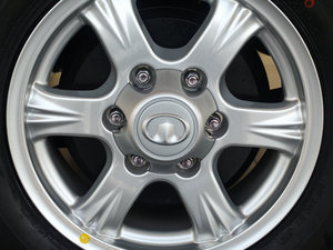 2013Wް 2.8T 򌾫Ӣʹp ^