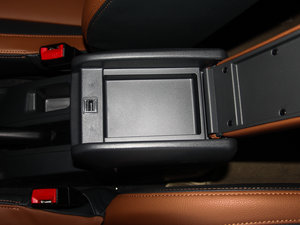 2013Wް 2.8T 򌾫Ӣʹp g