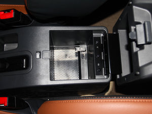 2013Wް 2.8T 򌾫Ӣʹp g