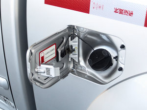 2013Wް 2.8T 򌾫Ӣʹp ^