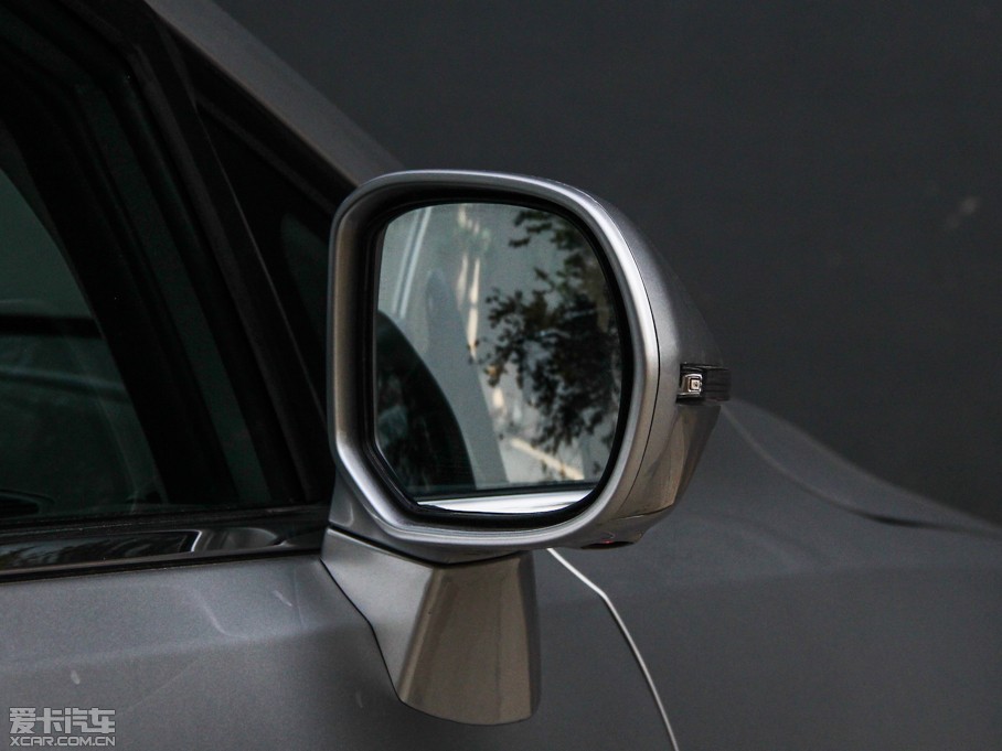 2014L(zhng)C50 (j) 1.5T ք(dng)Ӣ