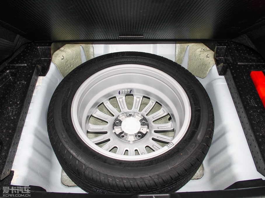 2014LC50  1.5T քӕrа