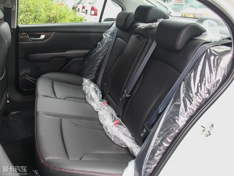 2014LC50  1.5T քӕrа