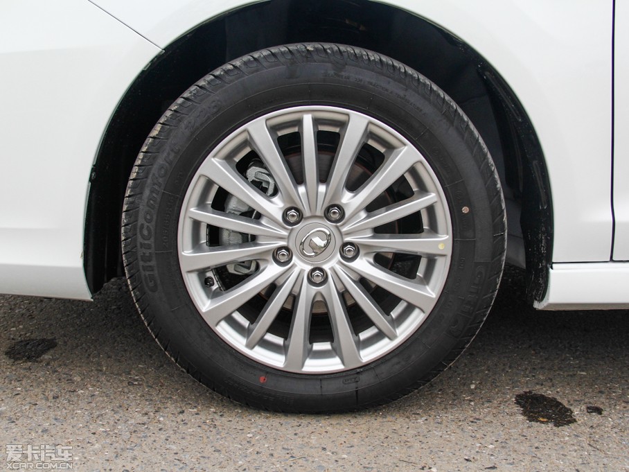 2014LC50  1.5T քӕrа