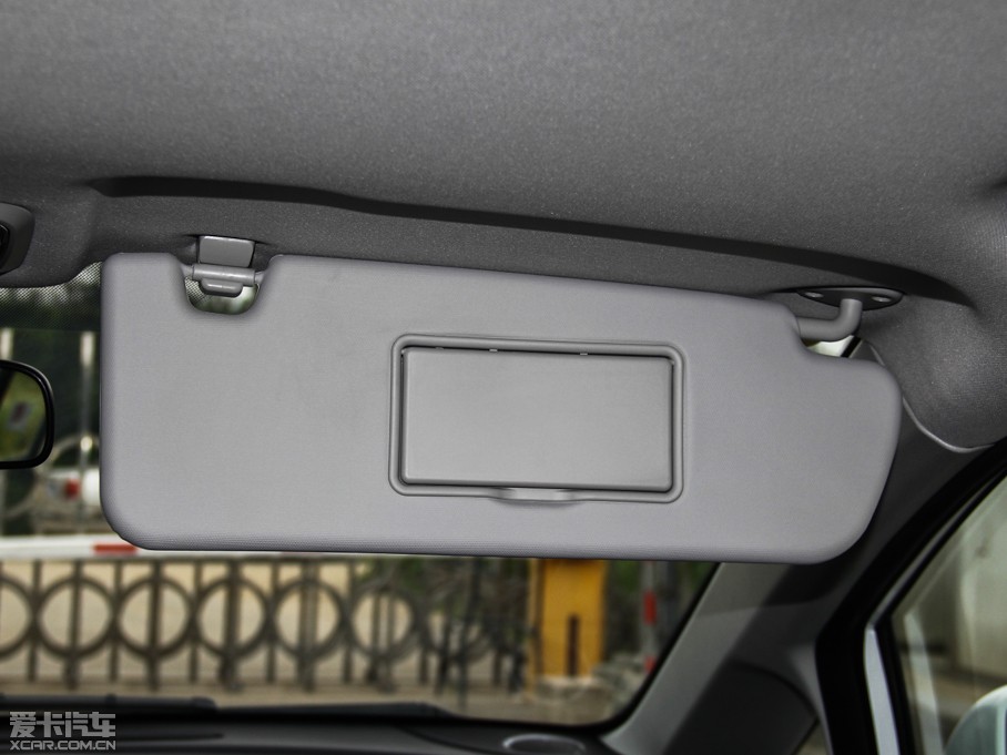 2014LC50  1.5T քӕrа