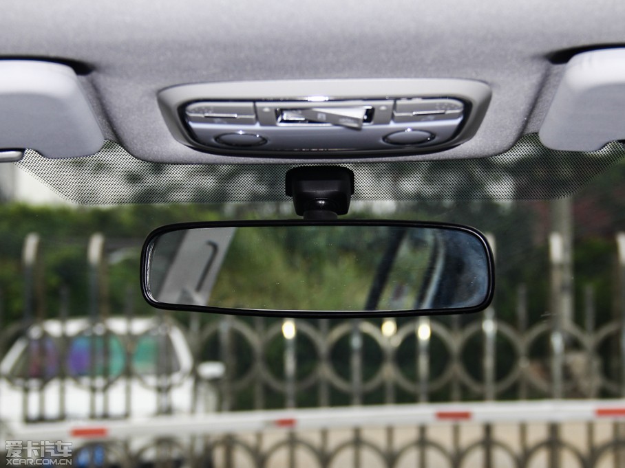 2014LC50  1.5T քӕrа