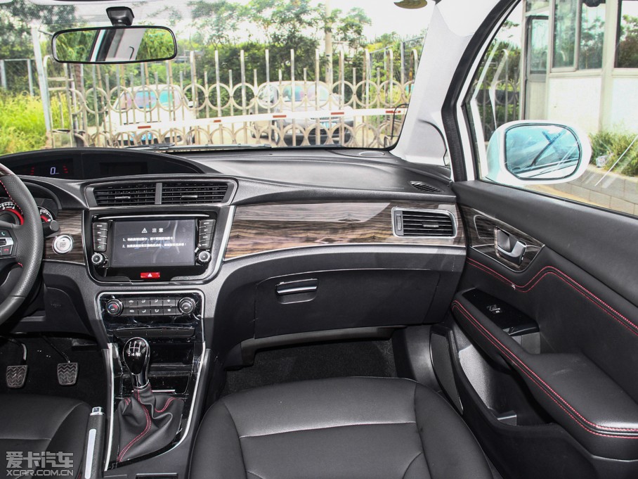 2014LC50  1.5T քӕrа