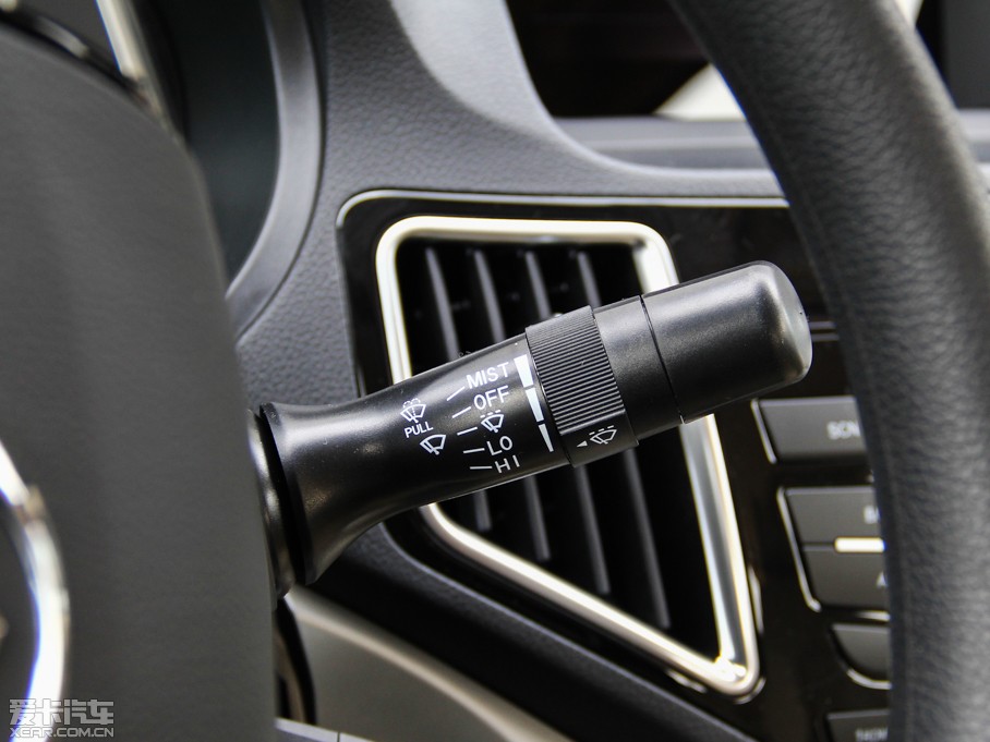 2015L(zhng)C30 1.5L AMTm